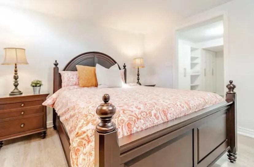 Apartment 2 Bedroom Apartment-2 Free Parking -14 Min To Pearson Airport Mississauga Canada