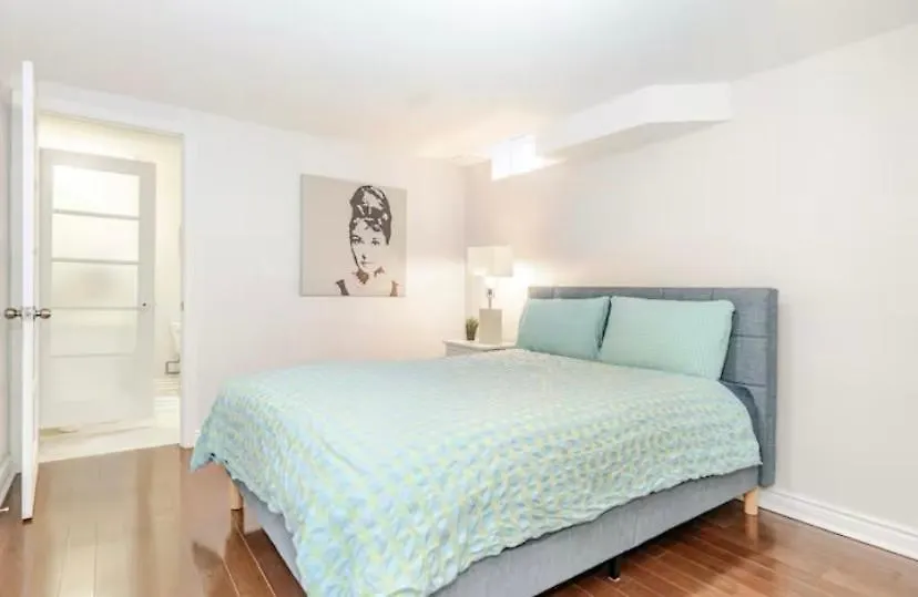 Apartment 2 Bedroom Apartment-2 Free Parking -14 Min To Pearson Airport Mississauga